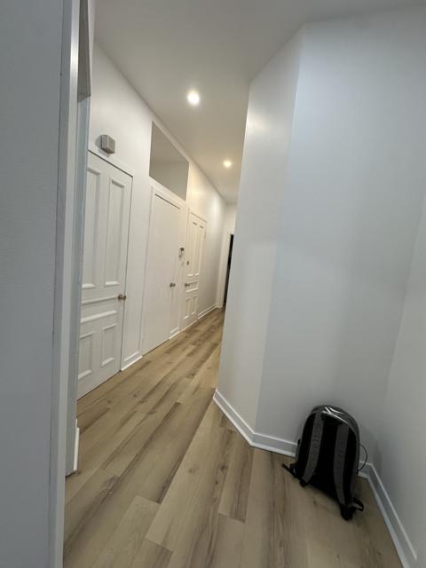 Corridor de logement rénové