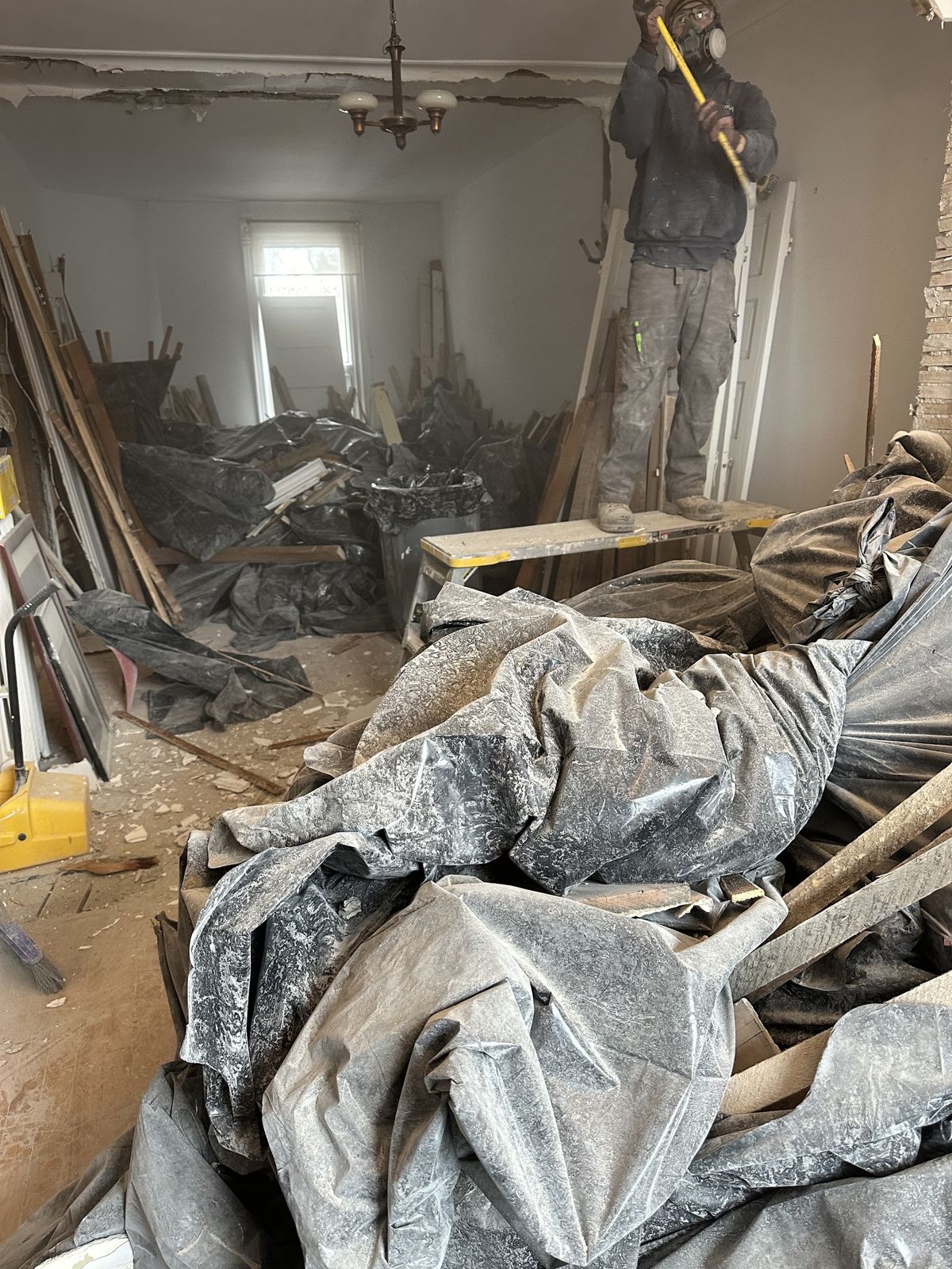 Démolition intérieure d’un logement par Renova