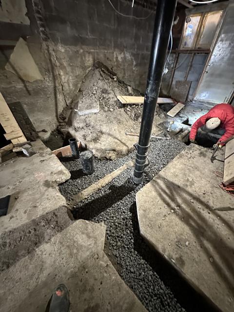 Excavation et drain sous la dalle de fondation